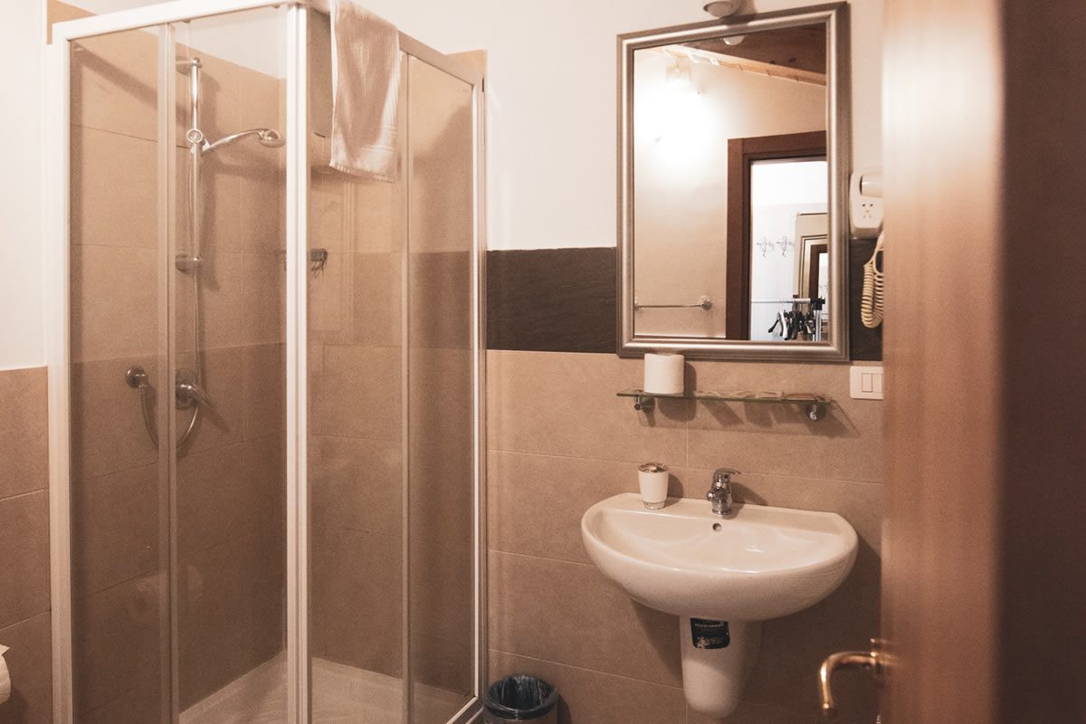 camera_mansardata_03